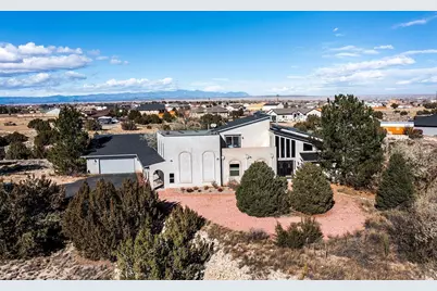 379 E Liberty Point Pl, Pueblo West, CO 81007 - Photo 14