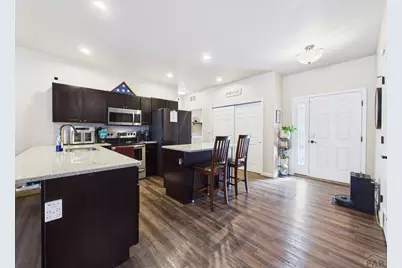 231 S Wiggins Dr, Pueblo West, CO 81007 - Photo 6