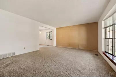 4 Yarrow Ct., Pueblo, CO 81001 - Photo 6