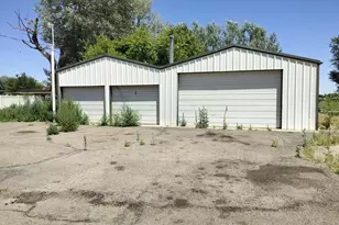 2203 County Farm Rd, Pueblo, CO 81006 - Photo 34