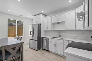 1133 Elm St, Pueblo, CO 81004 - Photo 10
