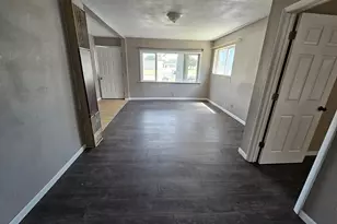 404 S 5th St, Lamar, CO 81052 - Photo 8