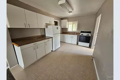 404 S 5th St, Lamar, CO 81052 - Photo 12