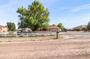 1206 W Shenandoah Dr, Pueblo West, CO 81007 - Photo 4