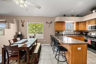 638 S Rogers Dr, Pueblo, CO 81007 - Photo 6