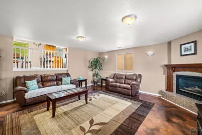 638 S Rogers Dr, Pueblo, CO 81007 - Photo 12