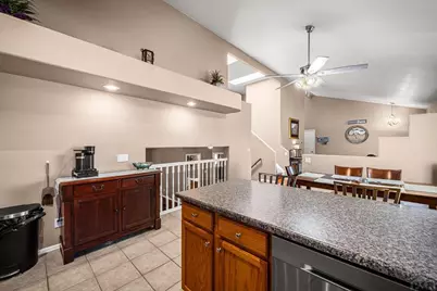 638 S Rogers Dr, Pueblo, CO 81007 - Photo 10