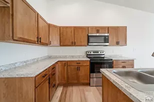 983-985 S Knox Dr, Pueblo West, CO 81007 - Photo 8