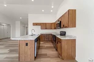 983-985 S Knox Dr, Pueblo West, CO 81007 - Photo 6