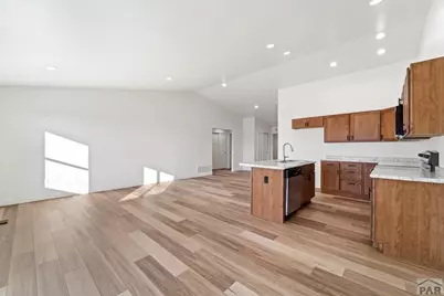 983-985 S Knox Dr, Pueblo West, CO 81007 - Photo 18