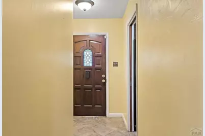 171 University Circle, Pueblo, CO 81005 - Photo 6