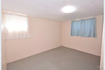 2111 Kodiak Dr, Colorado Springs, CO 80910 - Photo 14