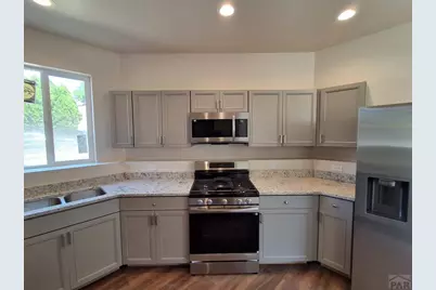 9 Heatherwood Ln, Pueblo, CO 81008 - Photo 4