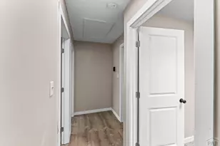 22 Heatherwood Ln, Pueblo, CO 81008 - Photo 14