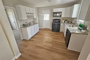 926 W 11th St, Pueblo, CO 81003 - Photo 6