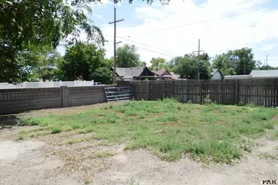 1140 Van Buren St, Pueblo, CO 81004 - Photo 20
