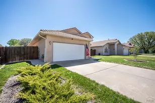 1008 Cherrycrest Dr, Pueblo, CO 81005 - Photo 2