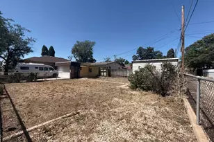 1839 E 10th St, Pueblo, CO 81001 - Photo 10