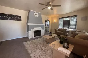 1839 E 10th St, Pueblo, CO 81001 - Photo 4