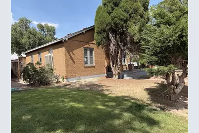 1839 E 10th St, Pueblo, CO 81001 - Photo 2