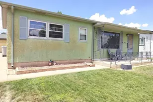1703 Englewood Dr, Pueblo, CO 81005 - Photo 2