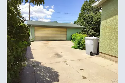 1703 Englewood Dr, Pueblo, CO 81005 - Photo 30