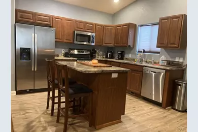 2212 Crestwood Ln, Pueblo, CO 81008 - Photo 8
