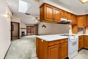 8 Windbridge Ln, Pueblo, CO 81001 - Photo 8