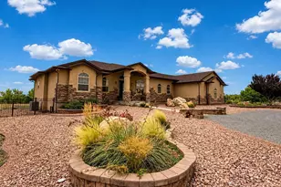 824 Patience Pl, Pueblo, CO 81006 - Photo 2