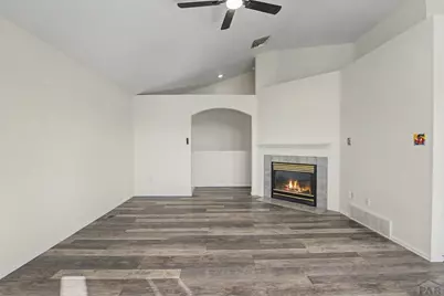 242 W Del Ray Dr, Pueblo West, CO 81007 - Photo 8