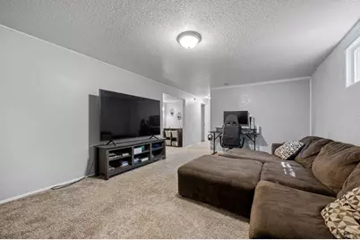 40 Normandy Circle, Pueblo, CO 81001 - Photo 18