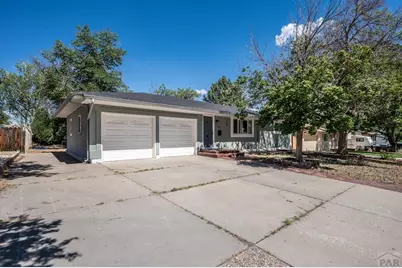 40 Normandy Circle, Pueblo, CO 81001 - Photo 2
