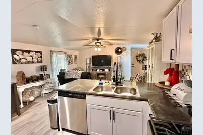 2221 S Prairie Ave #25, Pueblo, CO 81004 - Photo 4