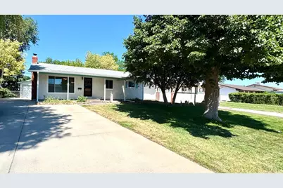 2127 Ridgewood Ln, Pueblo, CO 81005 - Photo 1