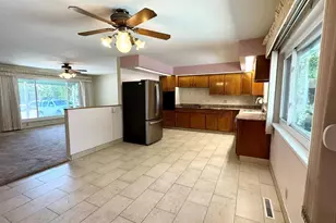 2127 Ridgewood Ln, Pueblo, CO 81005 - Photo 4