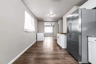 2008 E 13th St, Pueblo, CO 81001 - Photo 8