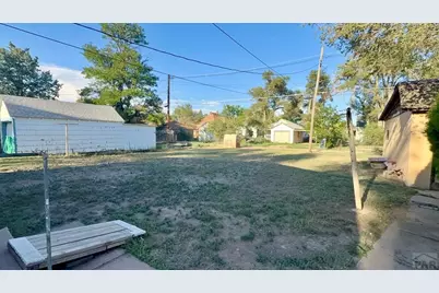 638 Vine Ave, Las Animas, CO 81054 - Photo 22