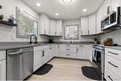 111 Ironweed Dr, Pueblo, CO 81001 - Photo 2