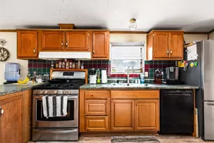 1609 Anthalie St, Pueblo, CO 81006 - Photo 10