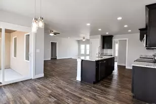 1193 E Gunpowder Ln, Pueblo West, CO 81007 - Photo 8