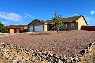 1193 E Gunpowder Ln, Pueblo West, CO 81007 - Photo 2
