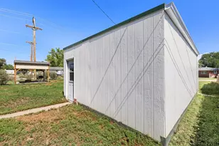 1002 E 2nd St, Florence, CO 81226 - Photo 36