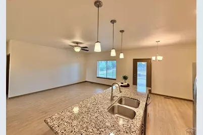 1631 Positano Ct, Pueblo, CO 81008 - Photo 10
