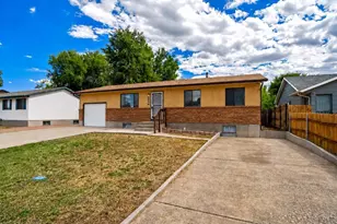 2408 Tucci Ln, Pueblo, CO 81004 - Photo 2