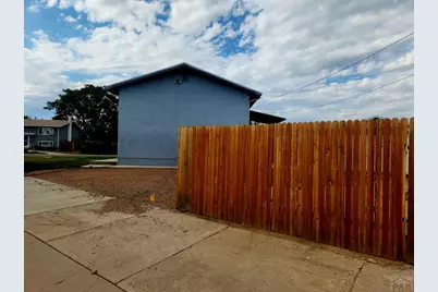 2950 Lancaster Dr, Pueblo, CO 81005 - Photo 34