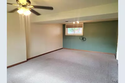 2950 Lancaster Dr, Pueblo, CO 81005 - Photo 6