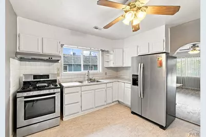 2424 Poplar St, Pueblo, CO 81004 - Photo 12