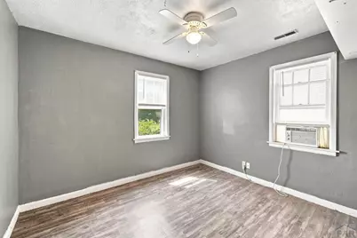 2424 Poplar St, Pueblo, CO 81004 - Photo 8