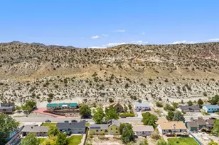 2430 Greenway Cir, Canon City, CO 81212 - Photo 6