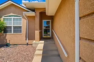 3929 Pronghorn Ln, Pueblo, CO 81005 - Photo 4
